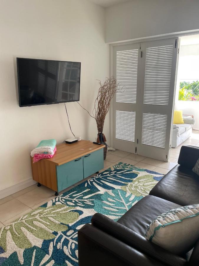 Petals Lovely Beach Villa St. John's Екстер'єр фото
